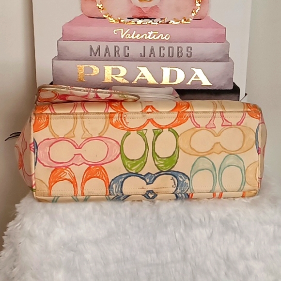 Coach Bag w/Wristlet EUC COA Authentic Large - Picture 7 of 16